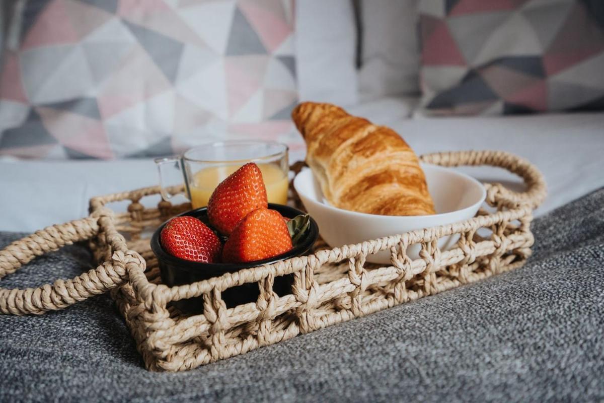 Modern 2-Bed Flat, Sleeps 6 Appartement Liverpool Buitenkant foto