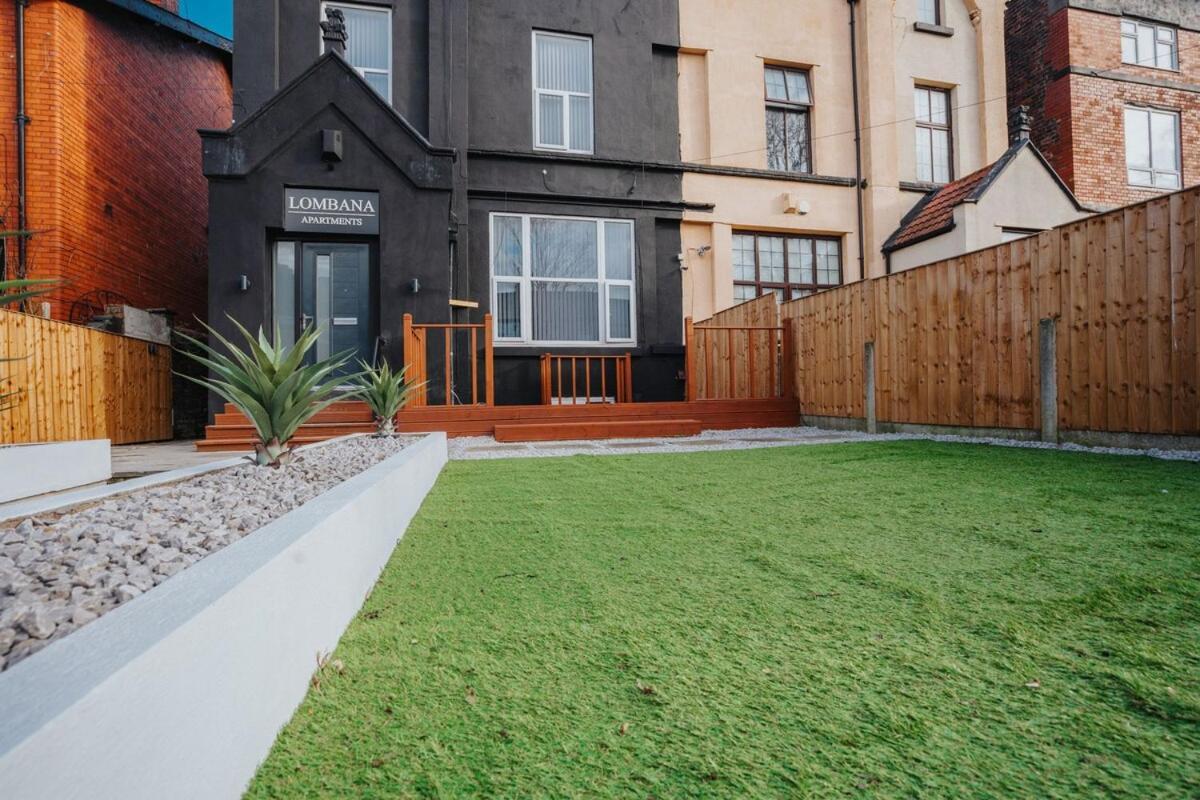 Modern 2-Bed Flat, Sleeps 6 Appartement Liverpool Buitenkant foto