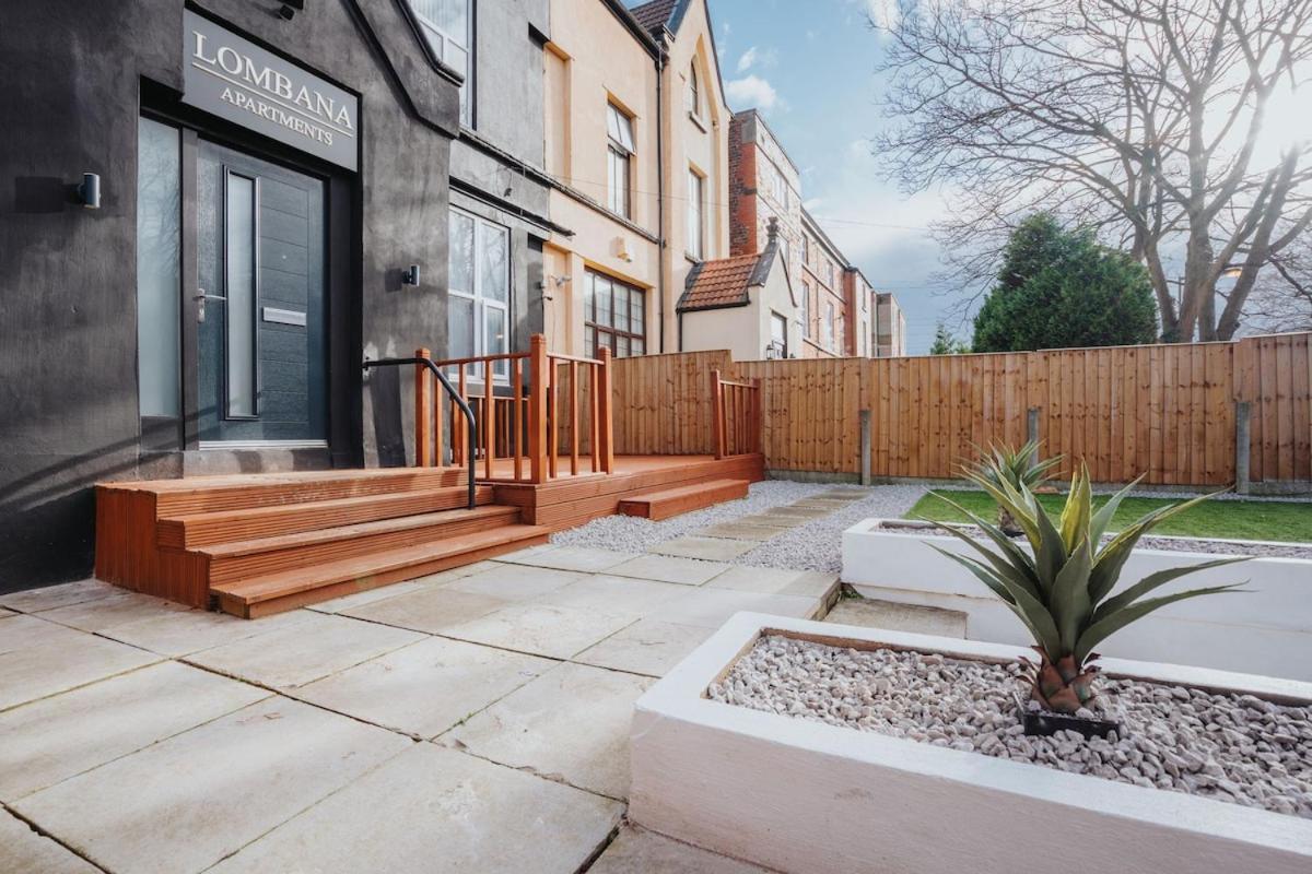 Modern 2-Bed Flat, Sleeps 6 Appartement Liverpool Buitenkant foto